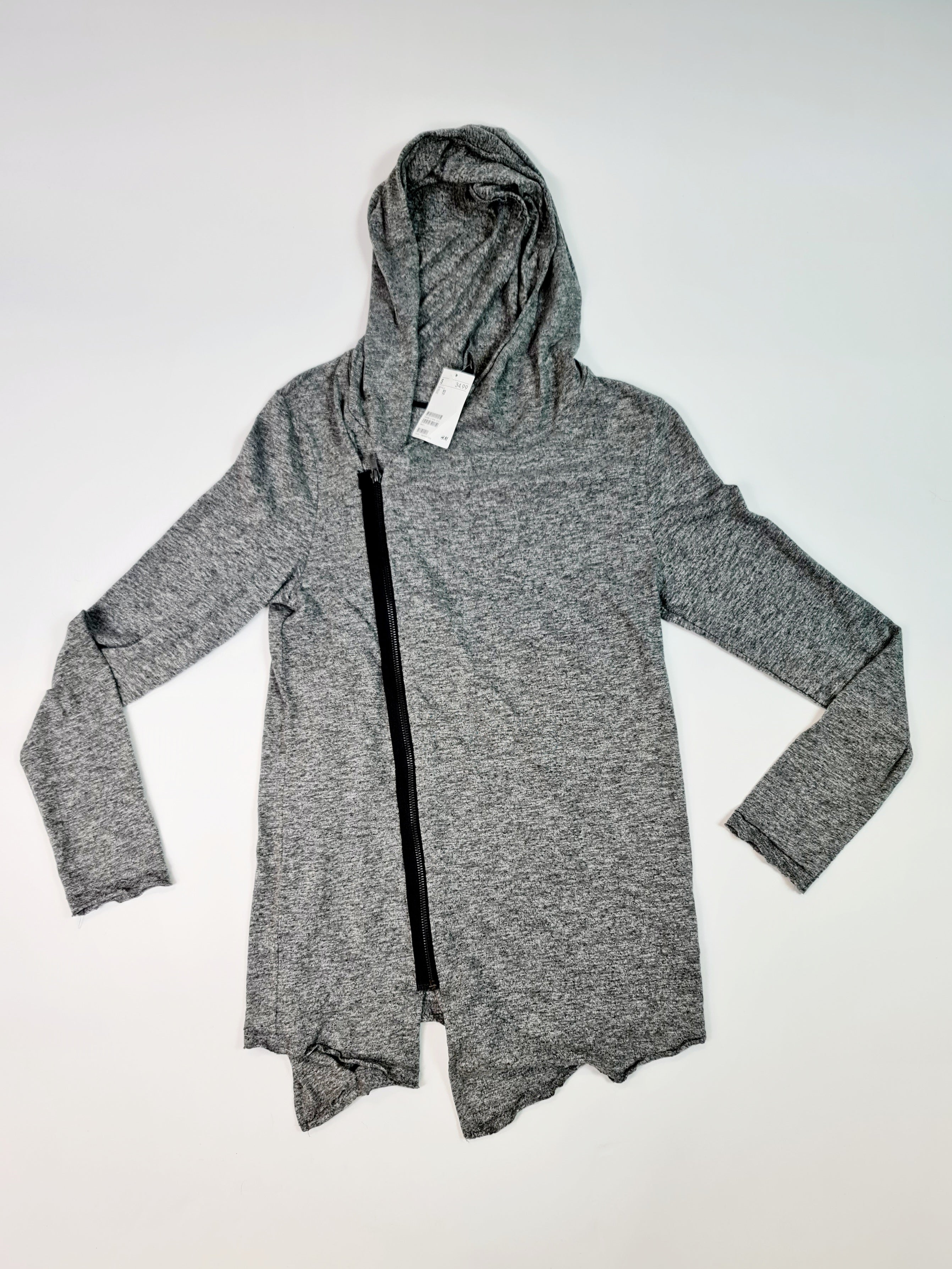 Suéter marca H&M -(Talla: XS/XP) Gris