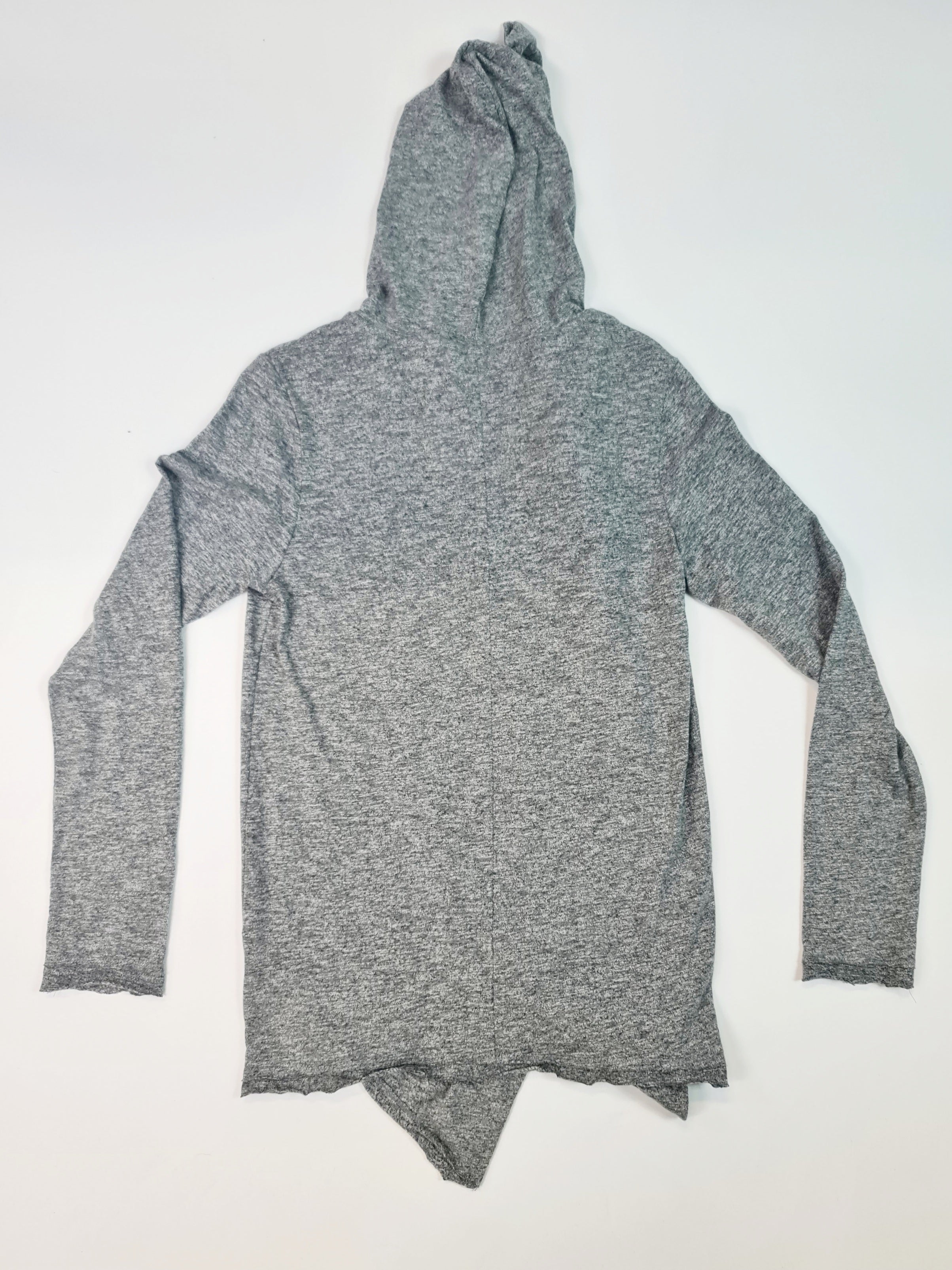 Suéter marca H&M -(Talla: XS/XP) Gris