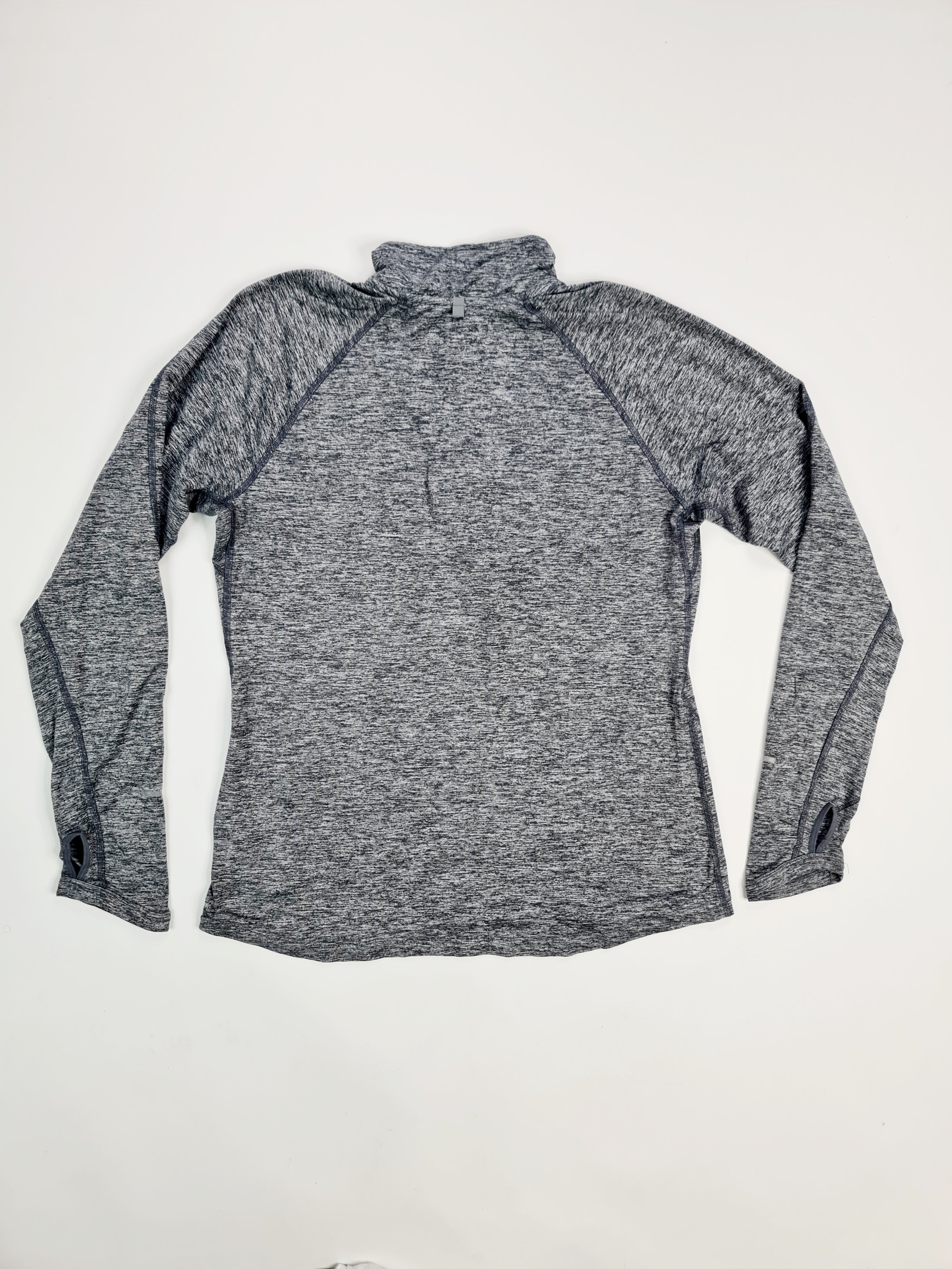 Suéter marca Nike - (Talla: L/G) Gris