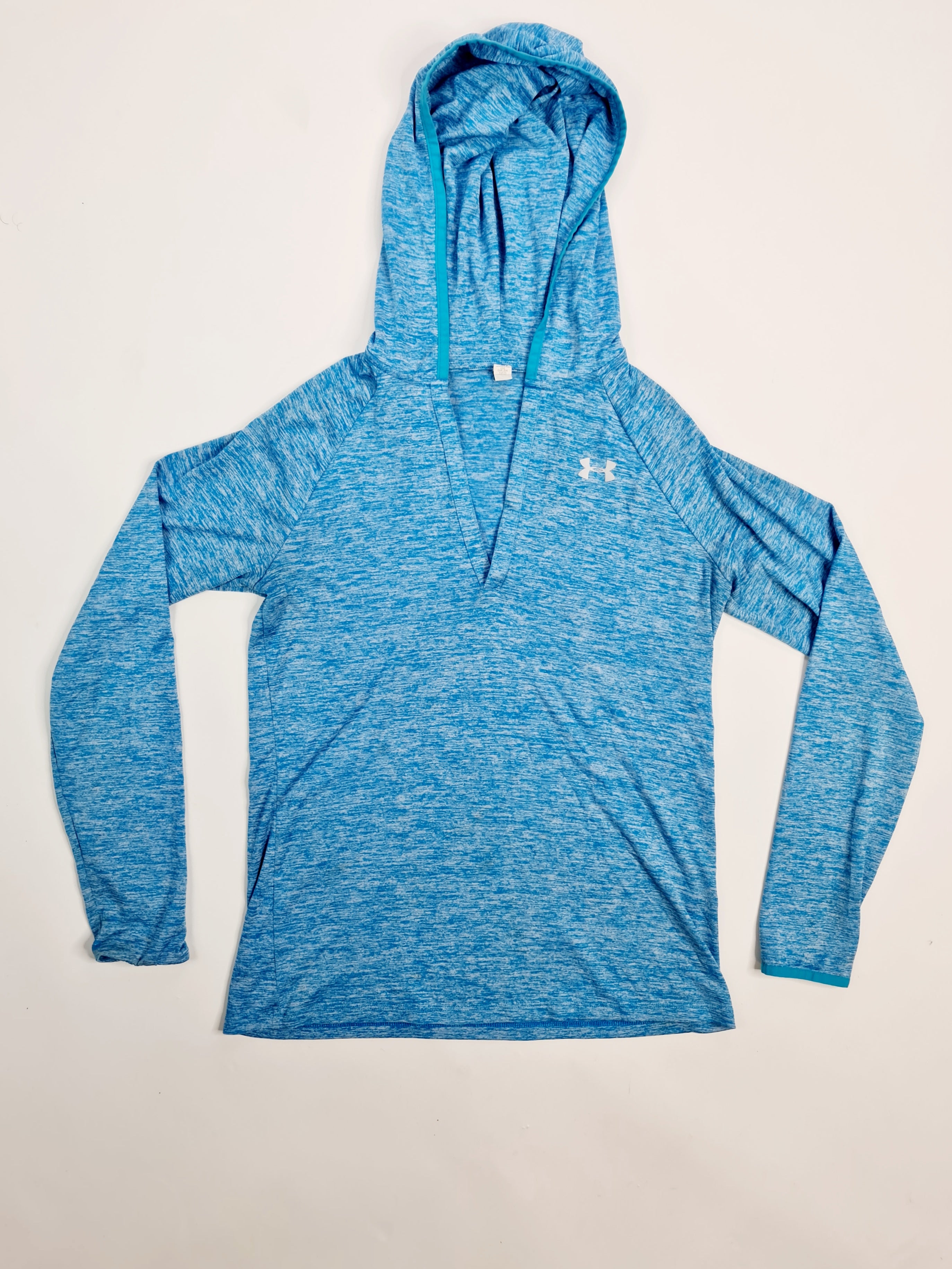 Suéter deportivo marca Under Armour - (Talla: S/P) Azul