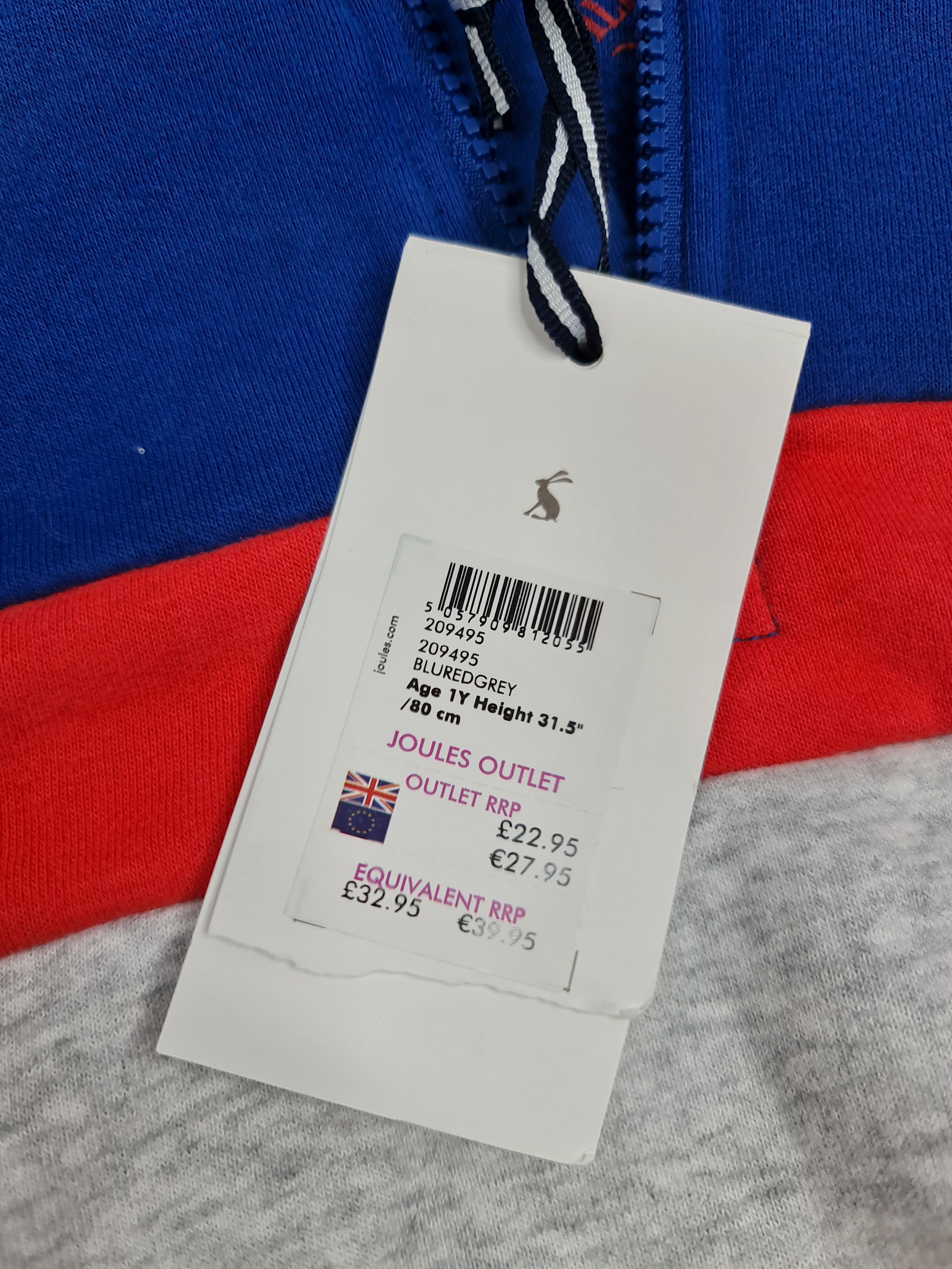 Suéter de niño marca Joules Outlet, talla 1 año en adelante.