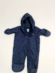 Traje caliente azul marca GAP, talla 0-3 meses