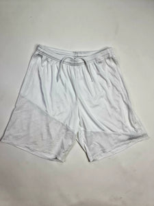 Short deportivo marca Adidas - (Talla: S/P) Blanco